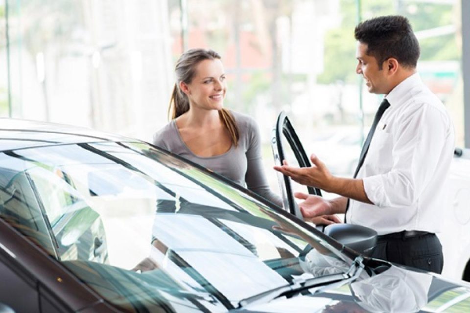 How do you choose the best method to trade your car?